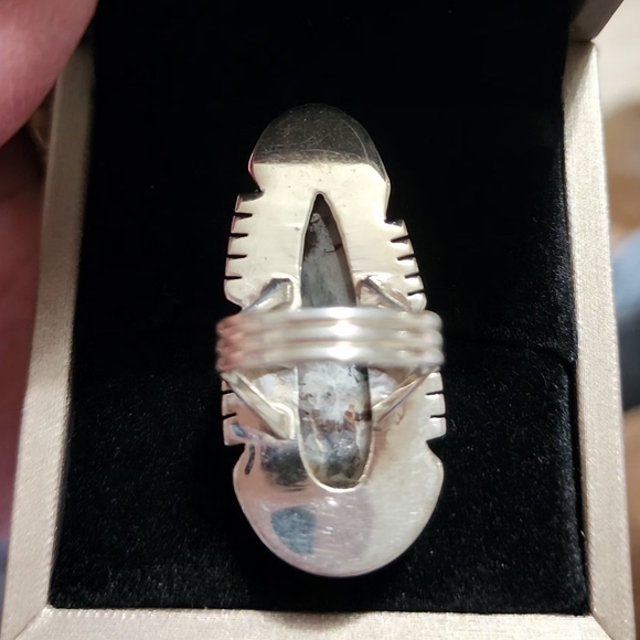 WHITE BUFFALO Sterling Silver Ring - Picture 8 of 9